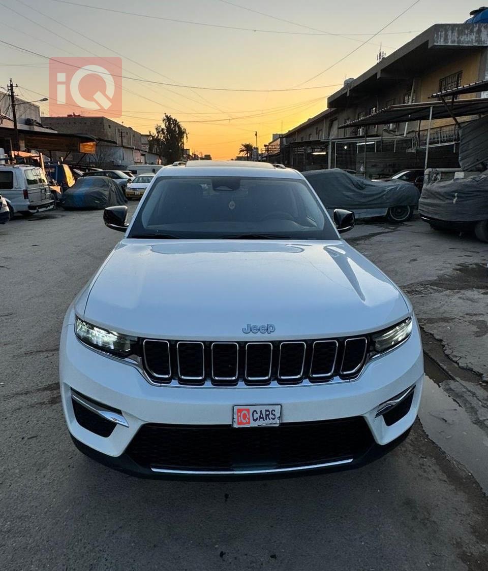 جيب جراند شيروكي